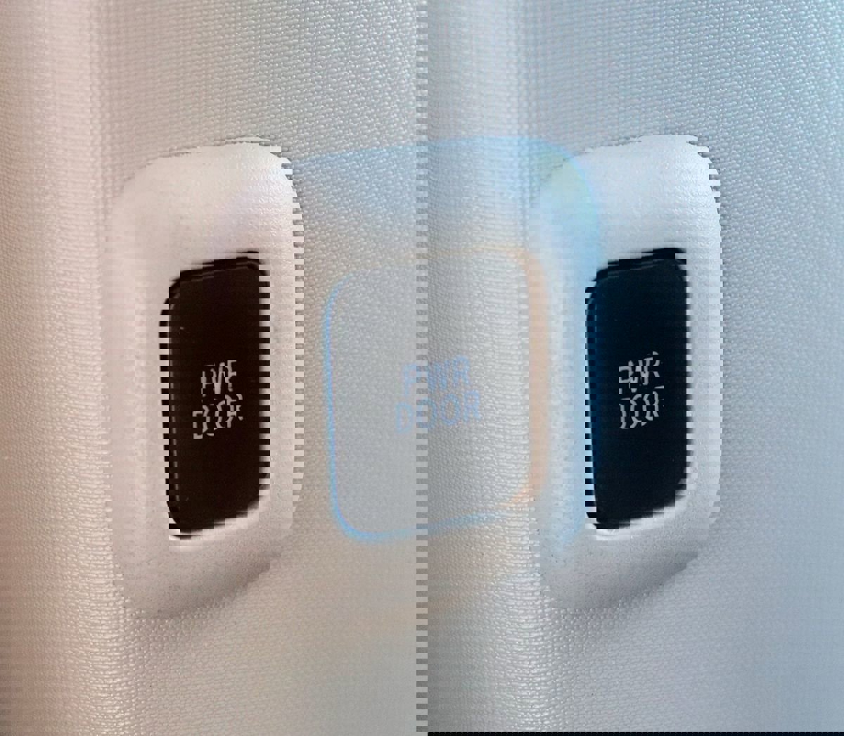 Used 2017 Toyota Sienna SE Premium image 31