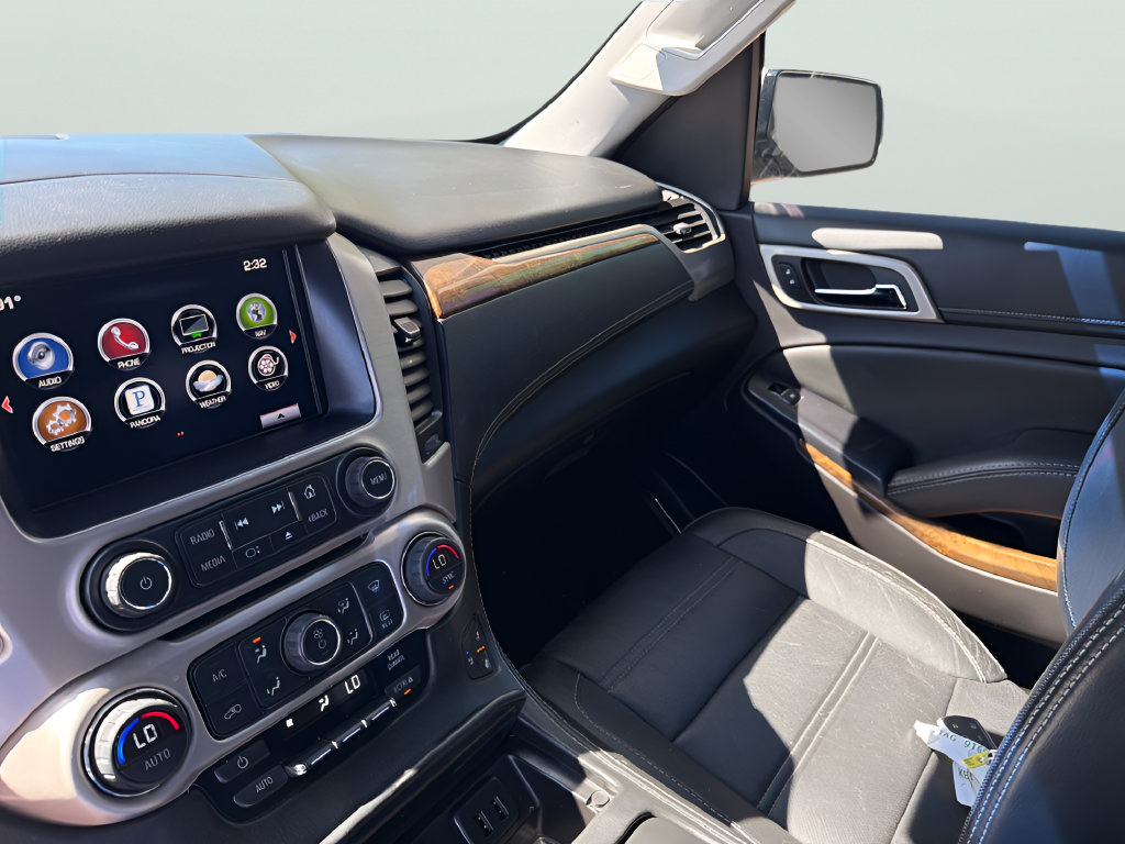 Used 2016 GMC Yukon XL Denali w/ Open Road Package RWD image 23