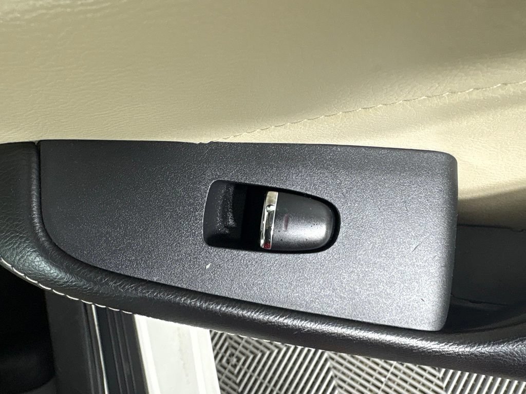 Used 2020 Nissan Maxima 3.5 SL w/ Floor Mat Group FWD image 47