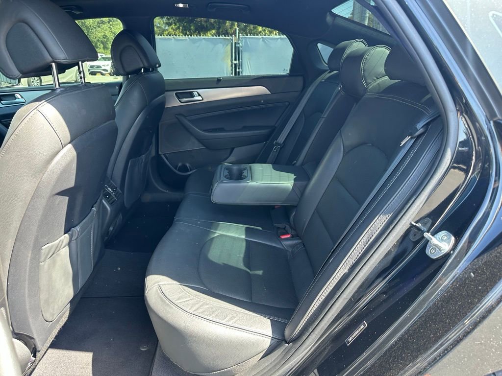 Used 2017 Hyundai Sonata Limited 2.0T FWD image 8