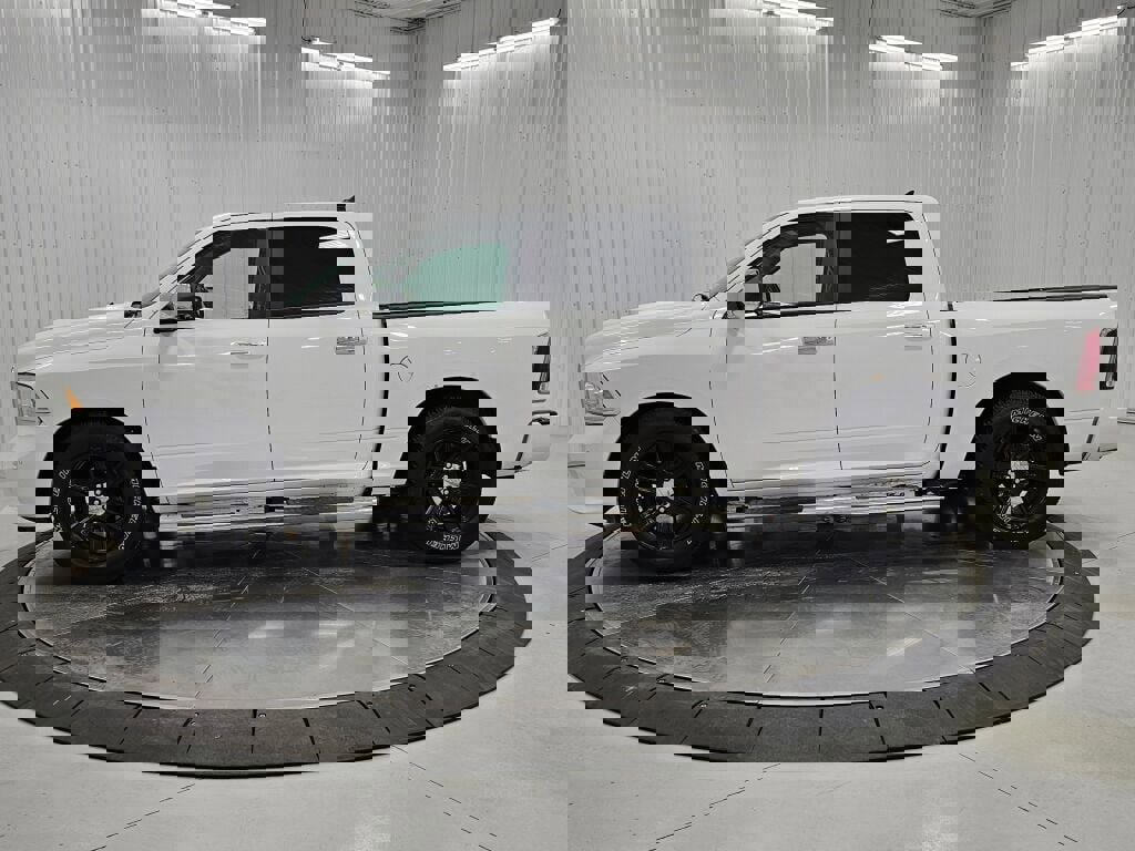 Used 2015 RAM 1500 Limited image 2