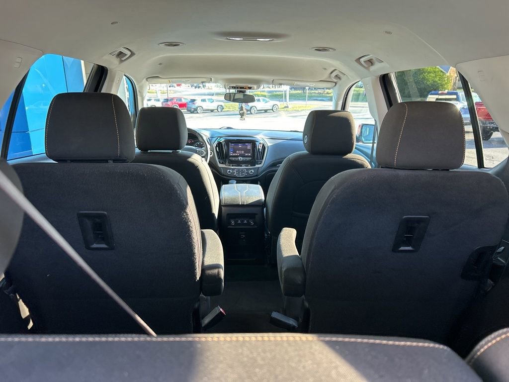 Used 2021 Chevrolet Traverse LT image 23