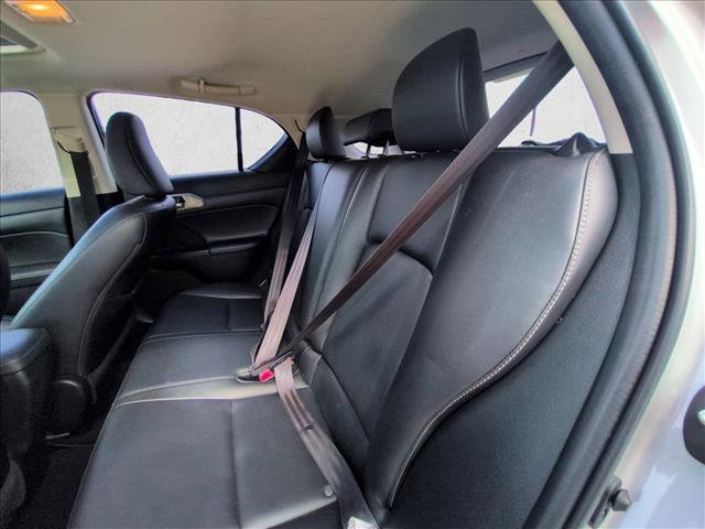 Used 2015 Lexus CT 200h FWD image 18