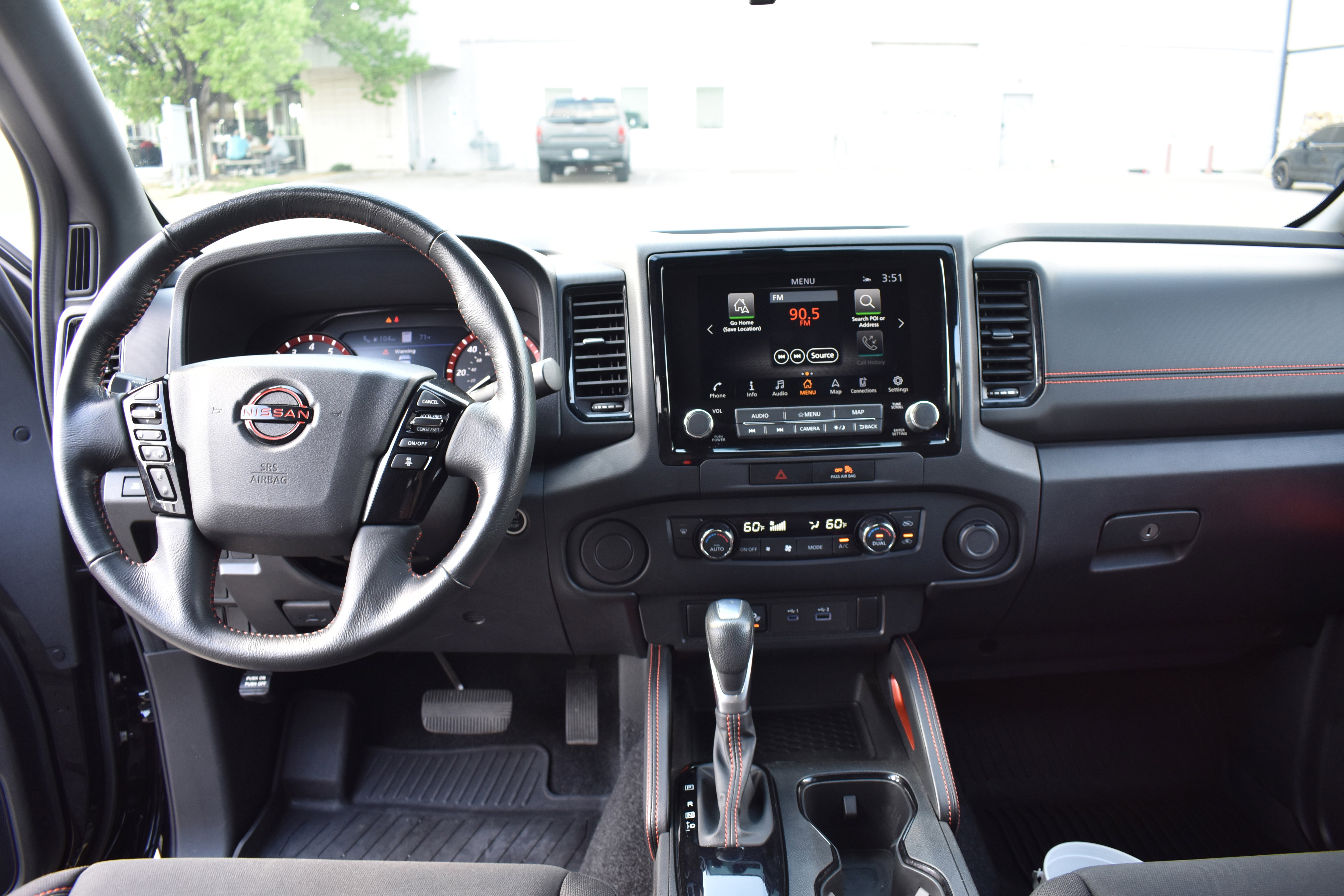 Used 2023 Nissan Frontier Pro-X w/ Technology Package image 31