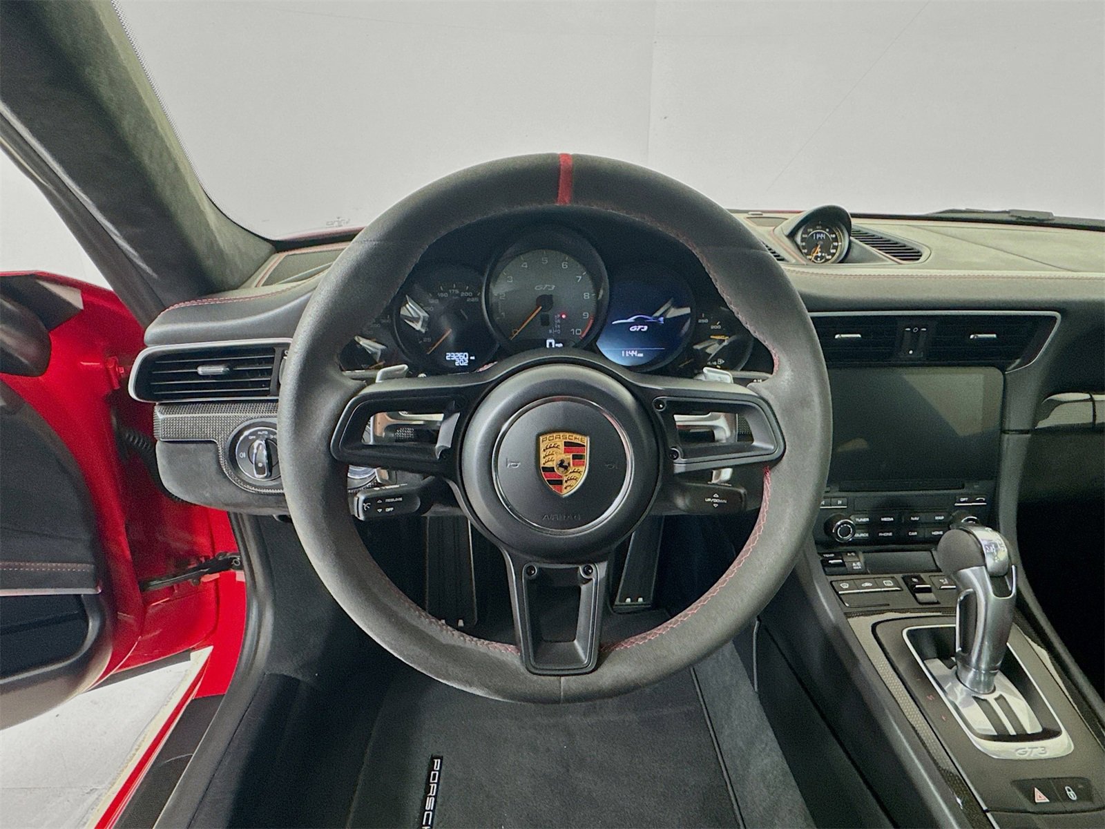 Used 2018 Porsche 911 GT3 image 11