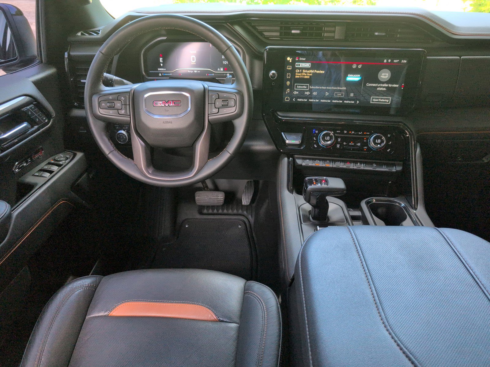 Used 2024 GMC Sierra 1500 AT4 w/ Technology Package image 33