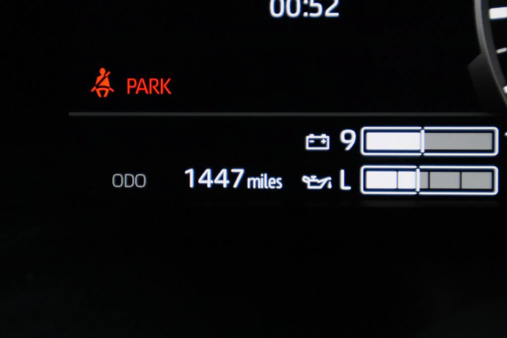 Used 2026 Toyota Sequoia Platinum AWD/4WD image 14