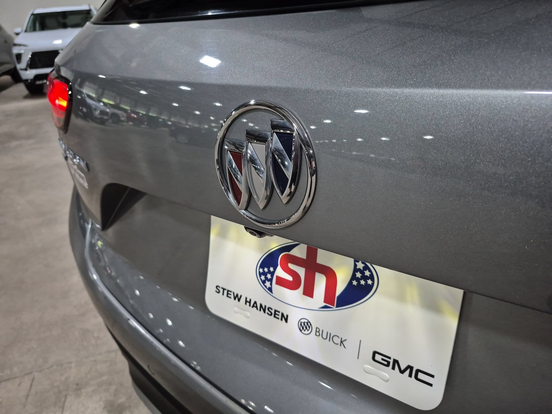 Certified 2023 Buick Envision Preferred AWD/4WD image 29