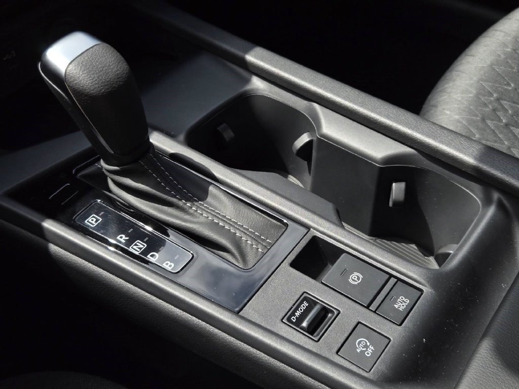 New 2027 Nissan Sentra SV w/ Floor Mat Package FWD image 21