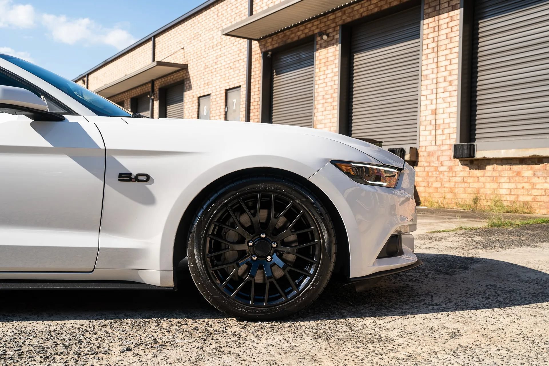 Used 2015 Ford Mustang GT RWD image 12