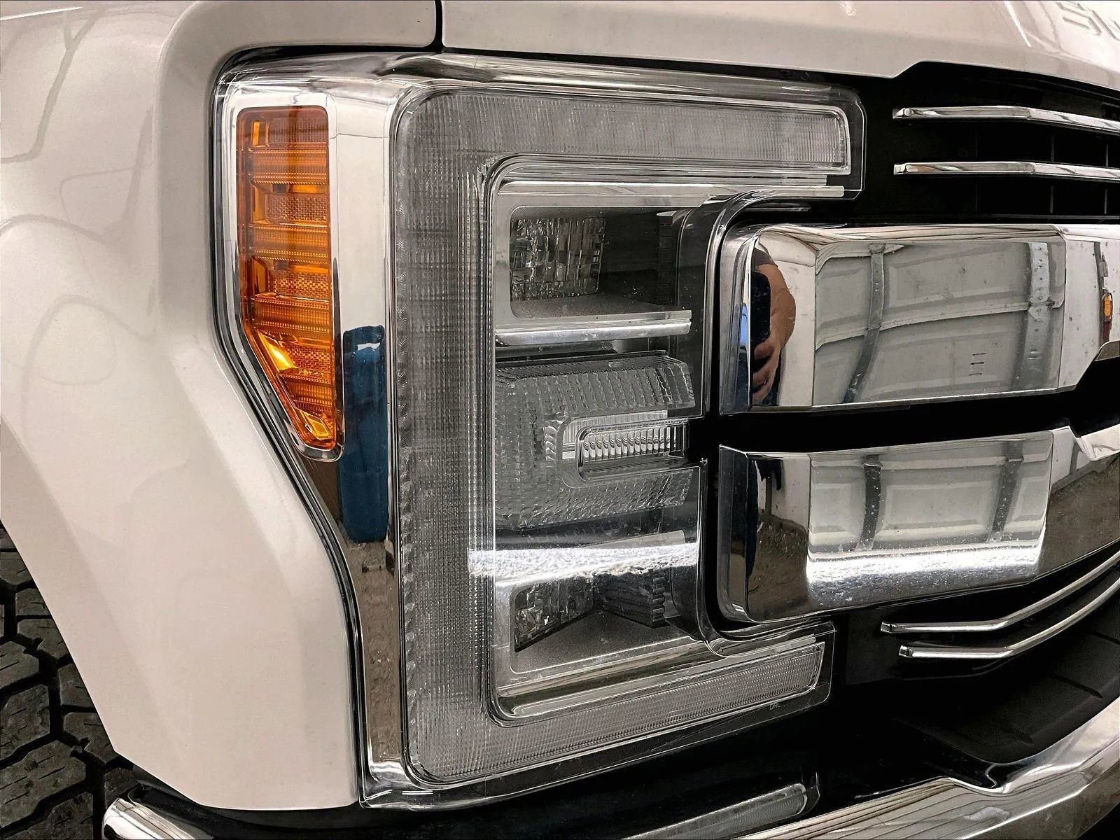 Used 2019 Ford F250 Lariat w/ Lariat Ultimate Package AWD/4WD image 27