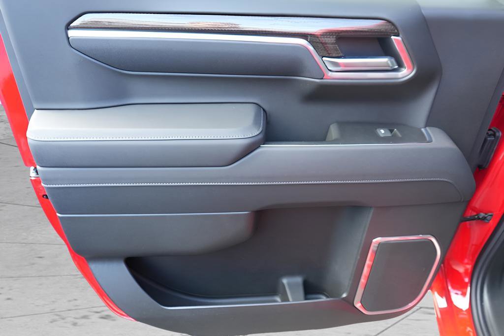 New 2026 Chevrolet Silverado 1500 LT w/ Safety Package image 31