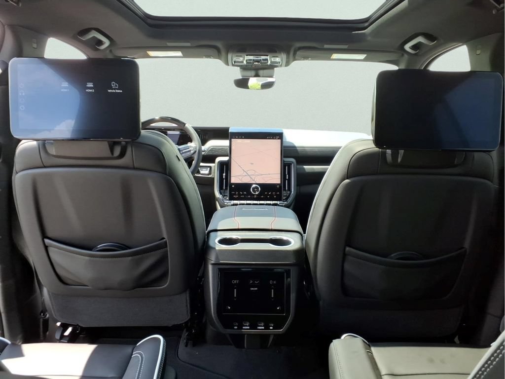 New 2026 GMC Yukon AT4 Ultimate AWD/4WD image 24