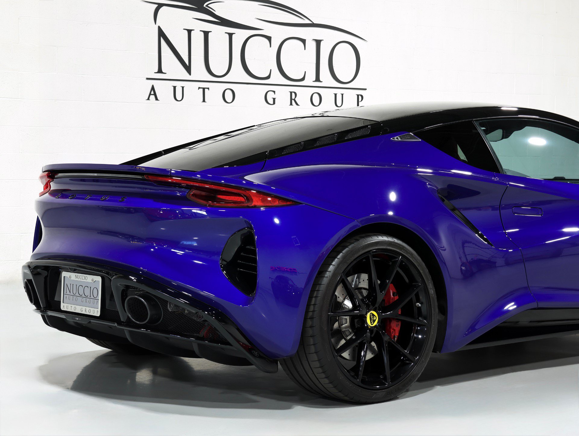 Used 2024 Lotus Emira First Edition RWD image 45