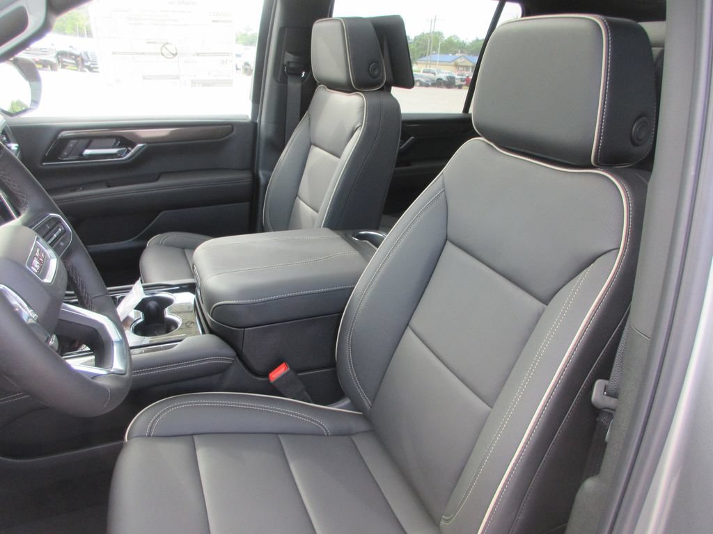 New 2026 GMC Yukon XL Elevation w/ Elevation Premium Package AWD/4WD image 11