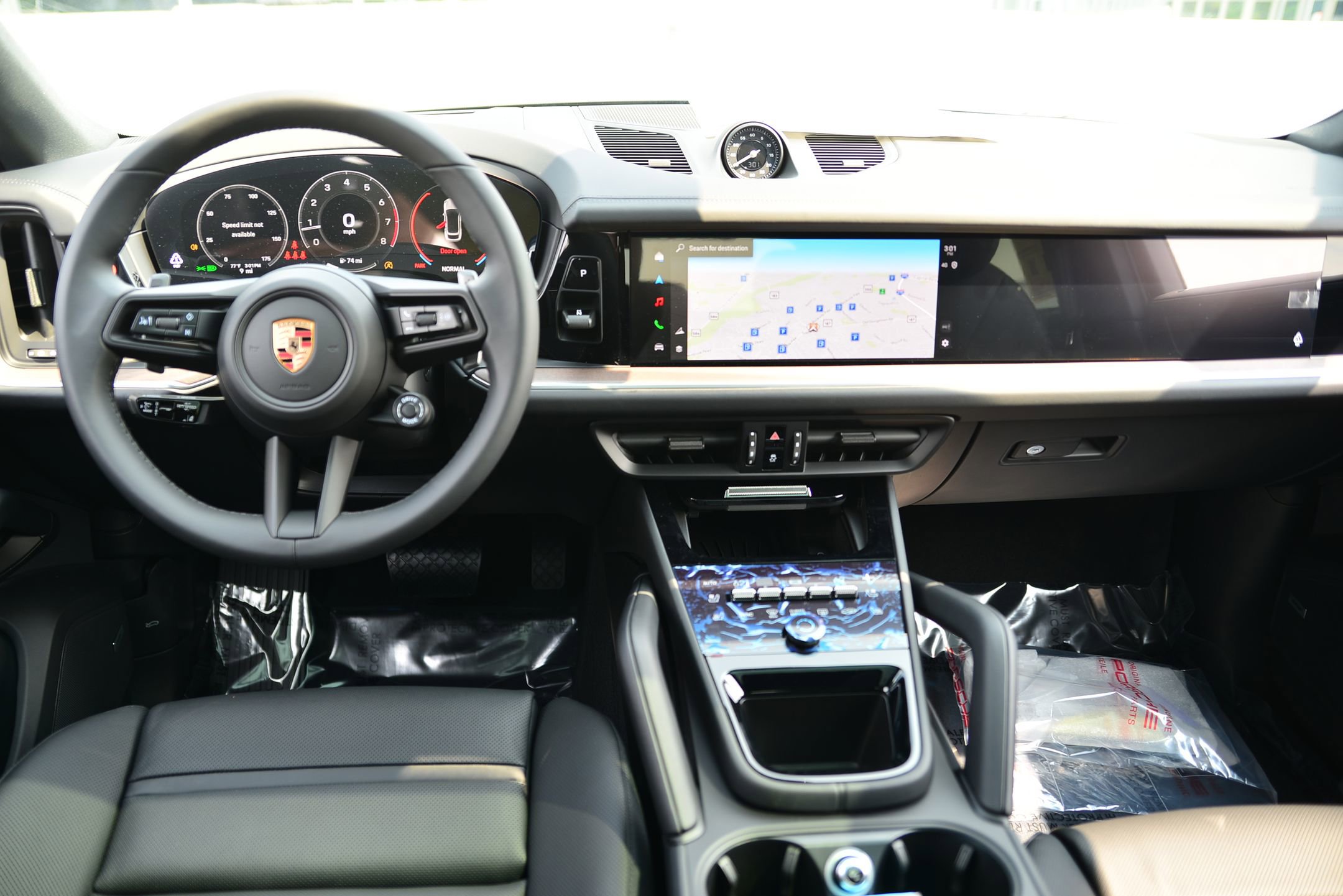 Certified 2026 Porsche Cayenne Coupe AWD image 16