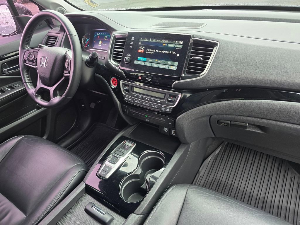 Used 2019 Honda Pilot Touring image 10
