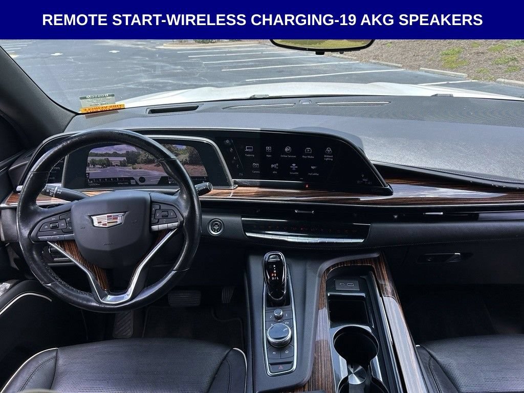 Used 2021 Cadillac Escalade Premium Luxury w/ Driver Assist Tech Package AWD/4WD image 17