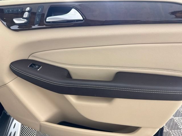 Used 2018 Mercedes-Benz GLS 450 4MATIC image 23