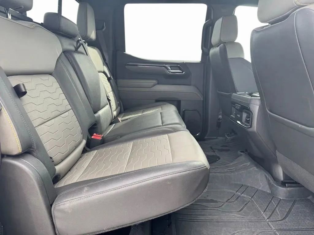 Used 2024 Chevrolet Silverado 1500 ZR2 w/ Technology Package image 14