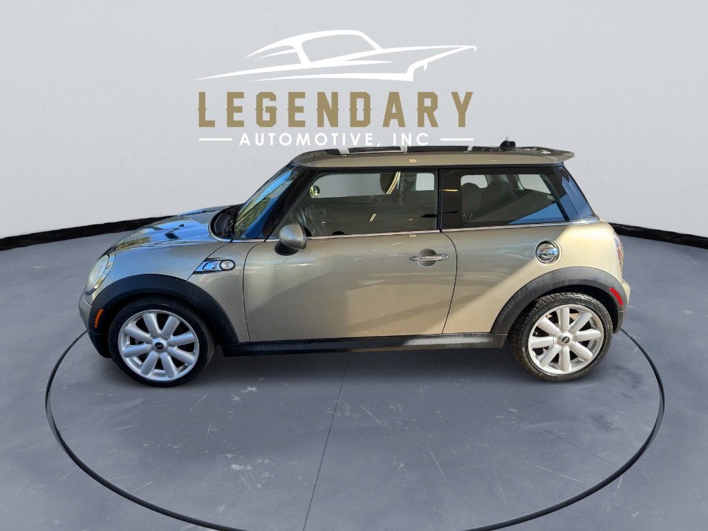Used 2010 MINI Cooper S image 1