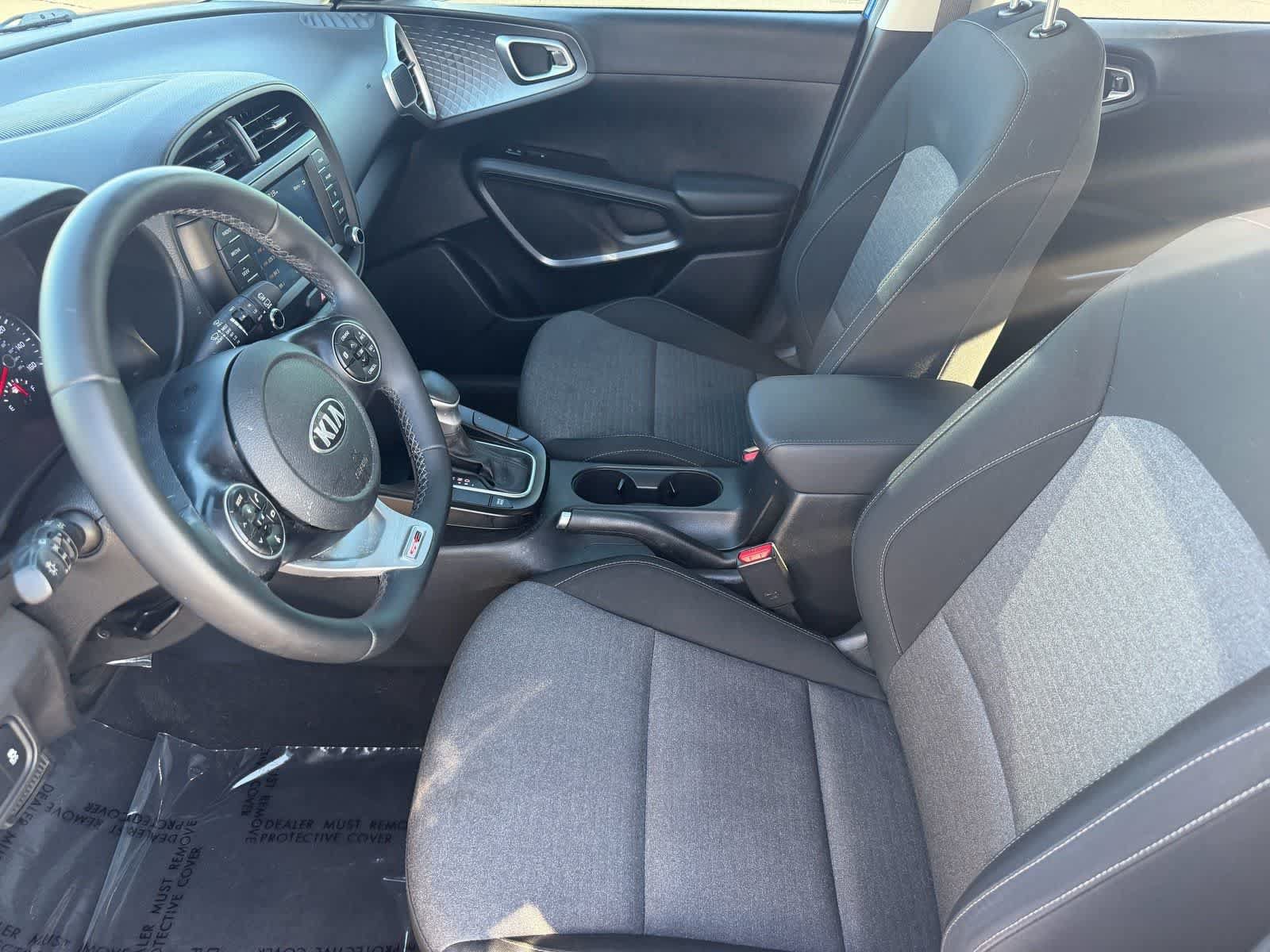 Used 2021 Kia Soul GT-Line FWD image 29
