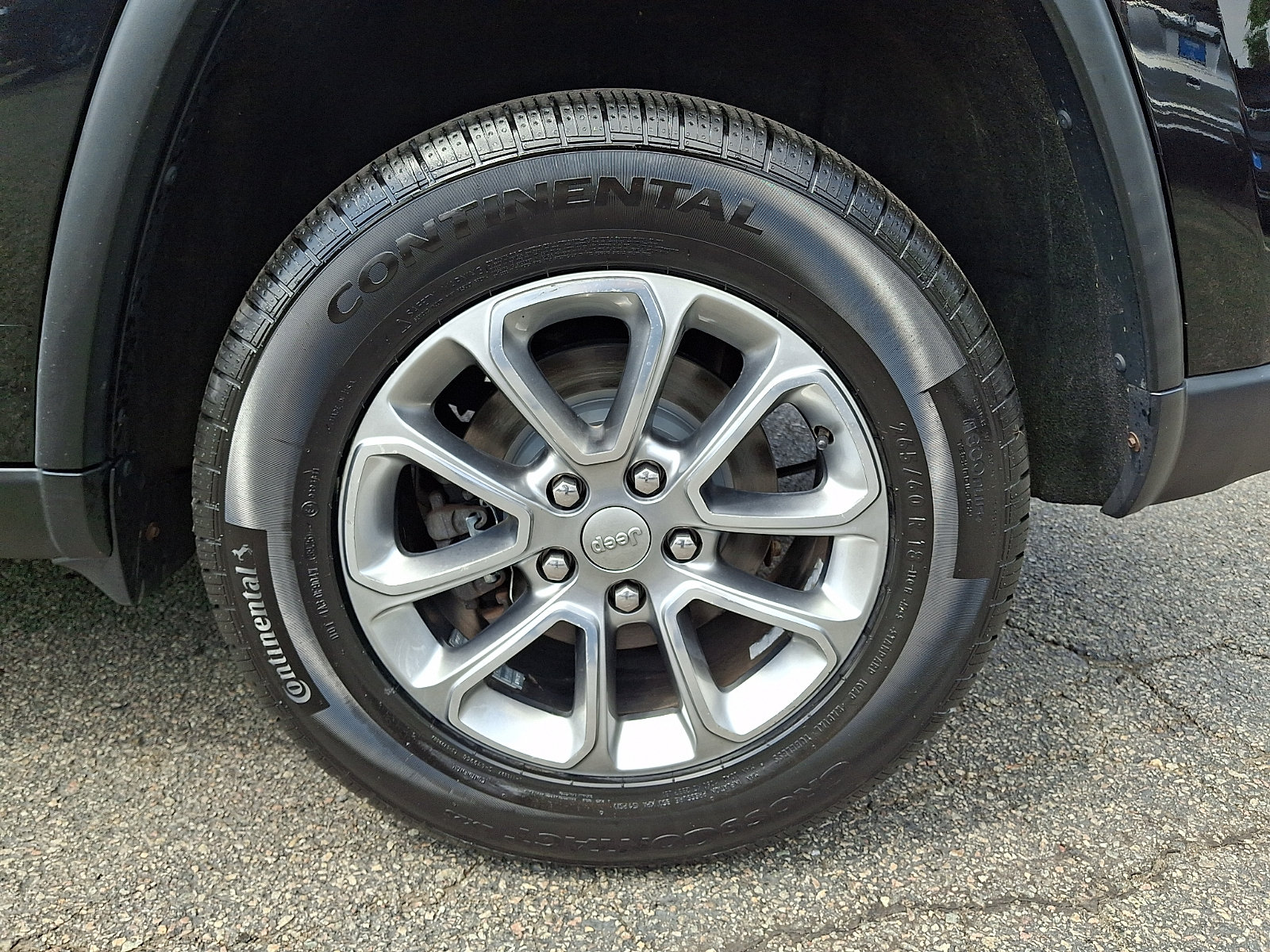 Used 2016 Jeep Grand Cherokee Limited AWD/4WD image 8