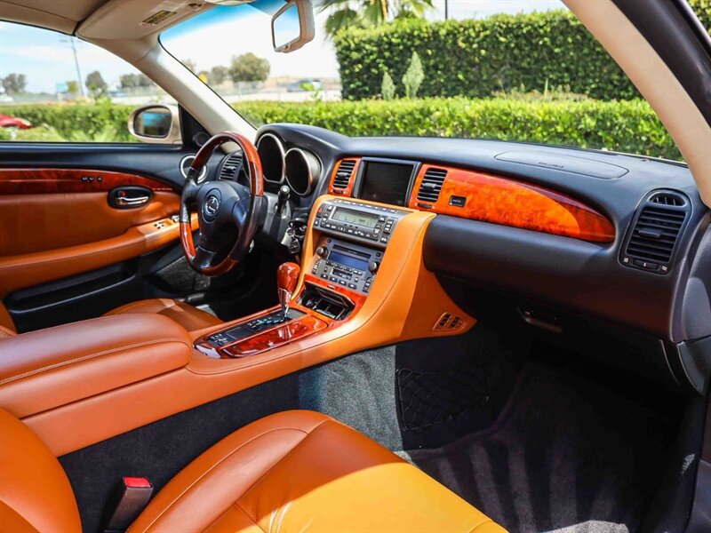 Used 2005 Lexus SC 430 Convertible w/ Preferred Accessory Pkg RWD image 20