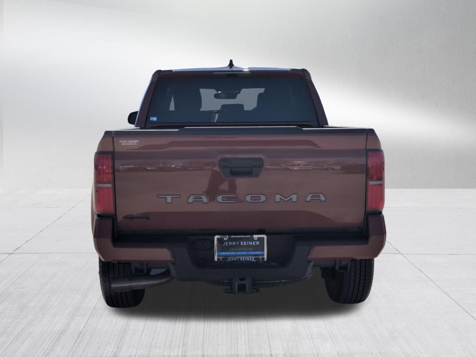 Used 2025 Toyota Tacoma TRD Sport image 5