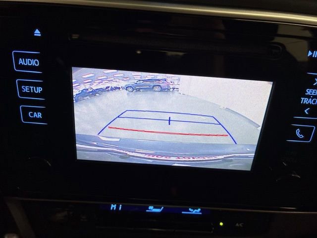 Used 2017 Toyota Corolla LE w/ Carpet Mat Package (TMS) FWD image 29