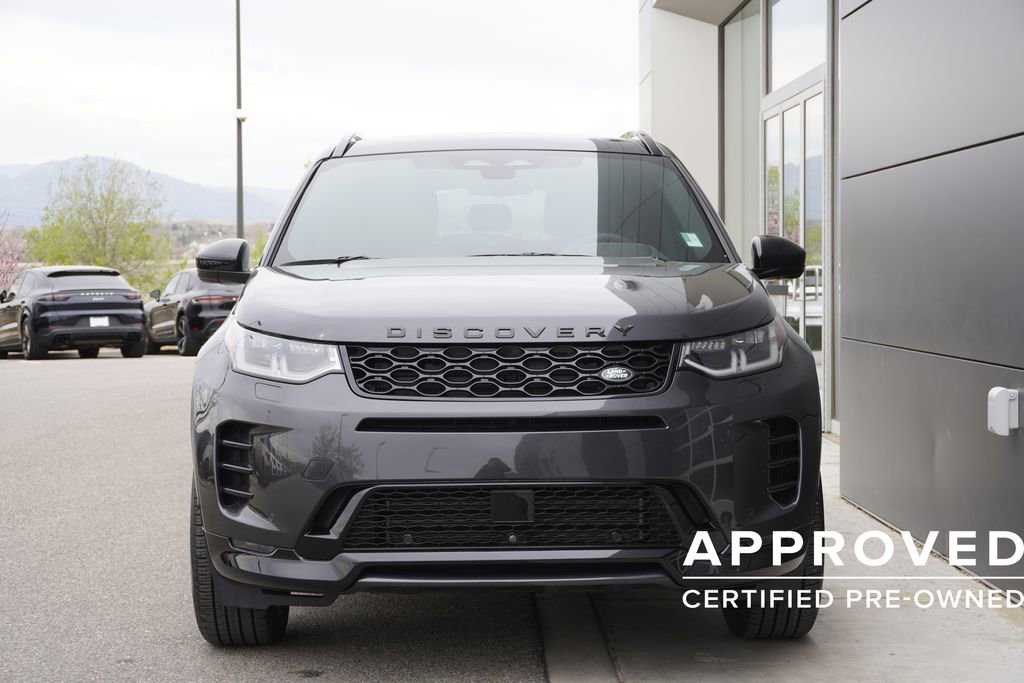 Used 2025 Land Rover Discovery Sport Dynamic SE image 5