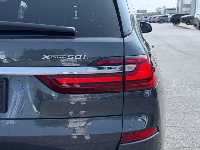 Used 2019 BMW X7 xDrive50i w/ M Sport Package AWD/4WD image 8