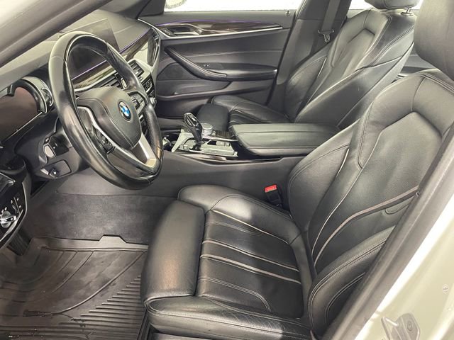 Used 2018 BMW 530e image 2