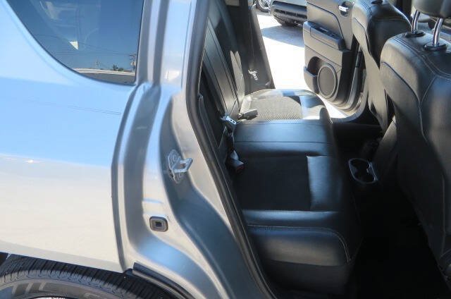 Used 2015 Jeep Compass Sport w/ Power Value Group FWD image 23
