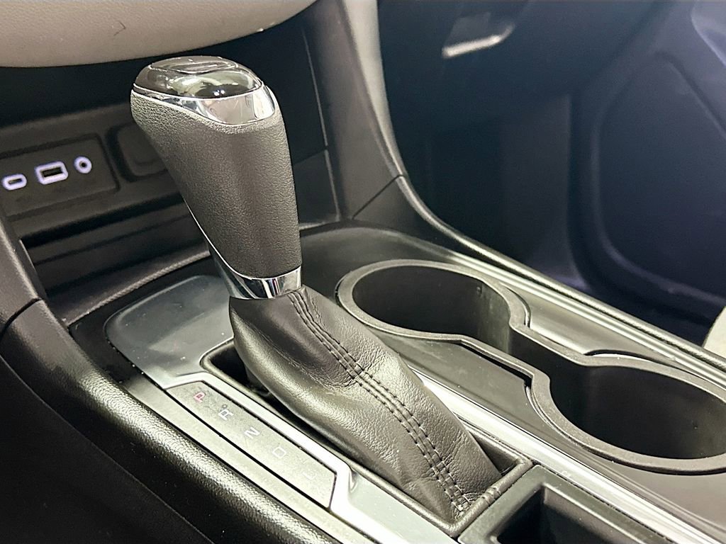 Used 2019 Chevrolet Equinox LS image 17