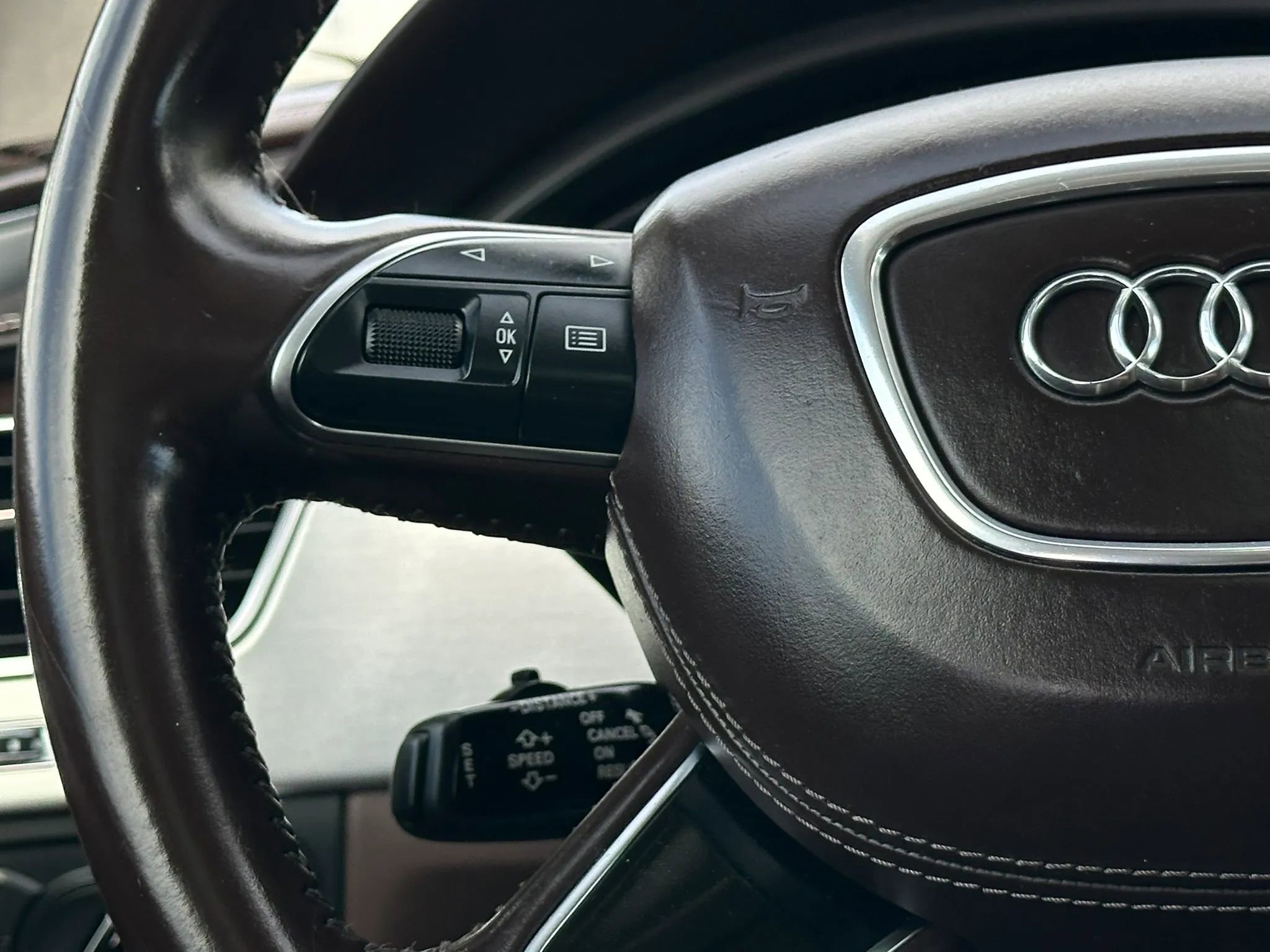 Used 2016 Audi A8 L 4.0T image 36