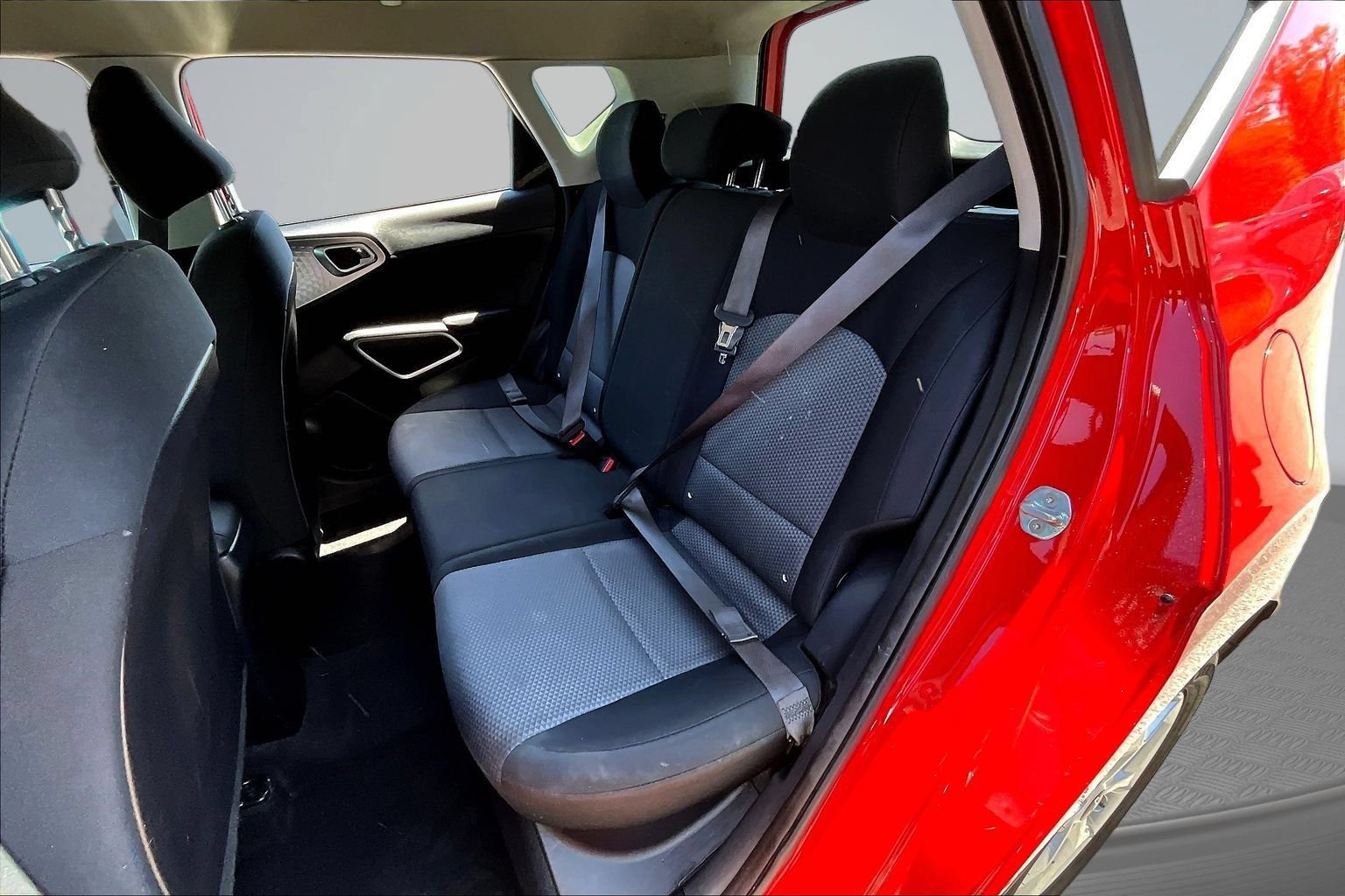 Used 2023 Kia Soul LX w/ LX Technology Package FWD image 23