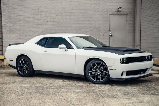Used 2022 Dodge Challenger R/T w/ Blacktop Package RWD image 31