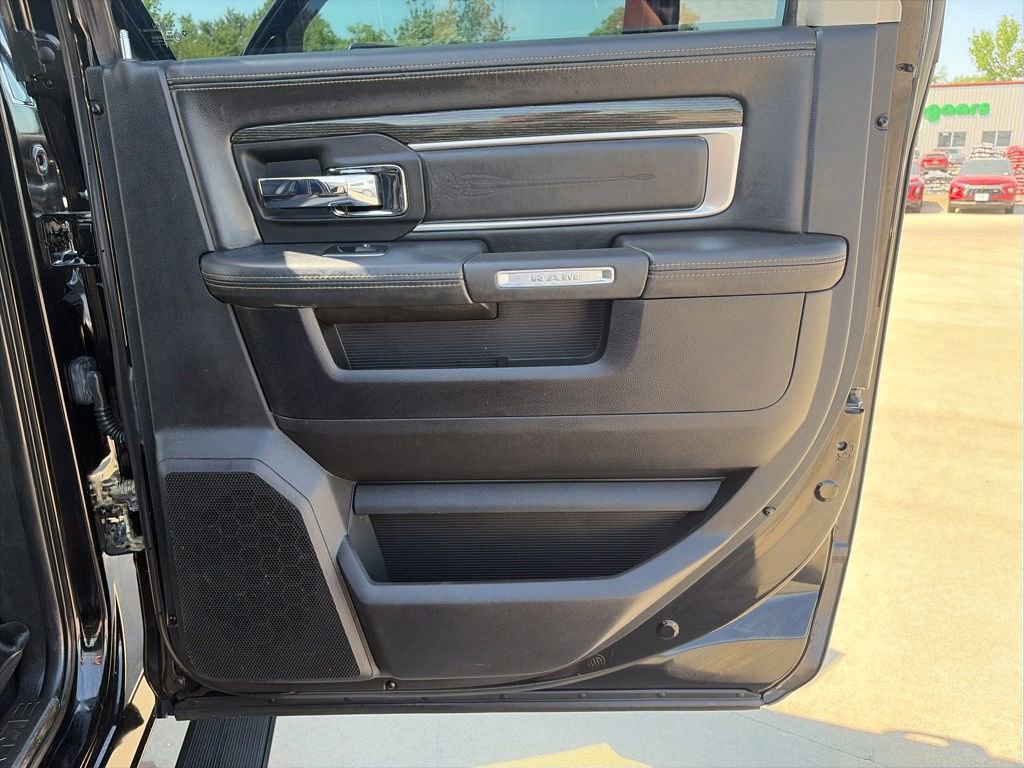 Used 2014 RAM 2500 Limited AWD/4WD image 26