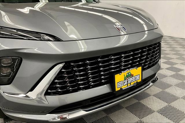 Used 2024 Buick Envision Avenir image 34