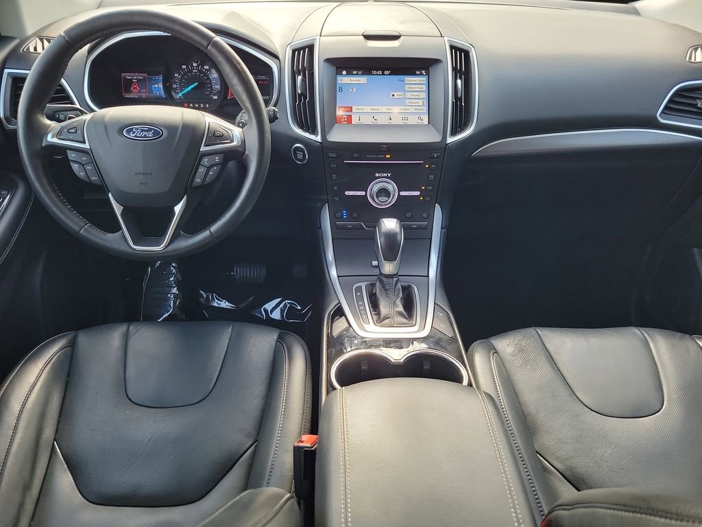 Used 2017 Ford Edge Titanium w/ Equipment Group 302A image 17