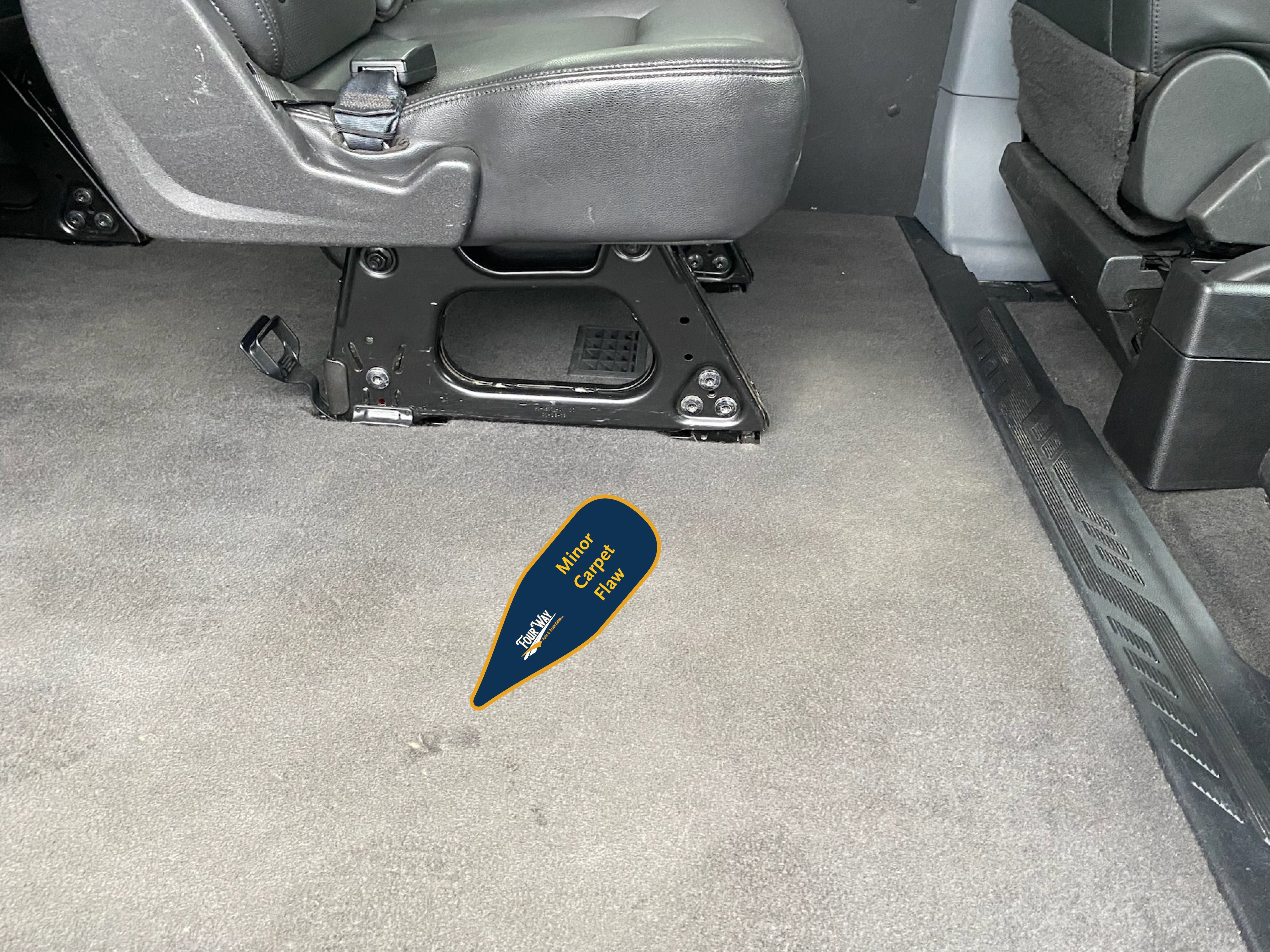 Used 2019 Ford Transit 150 XLT image 37