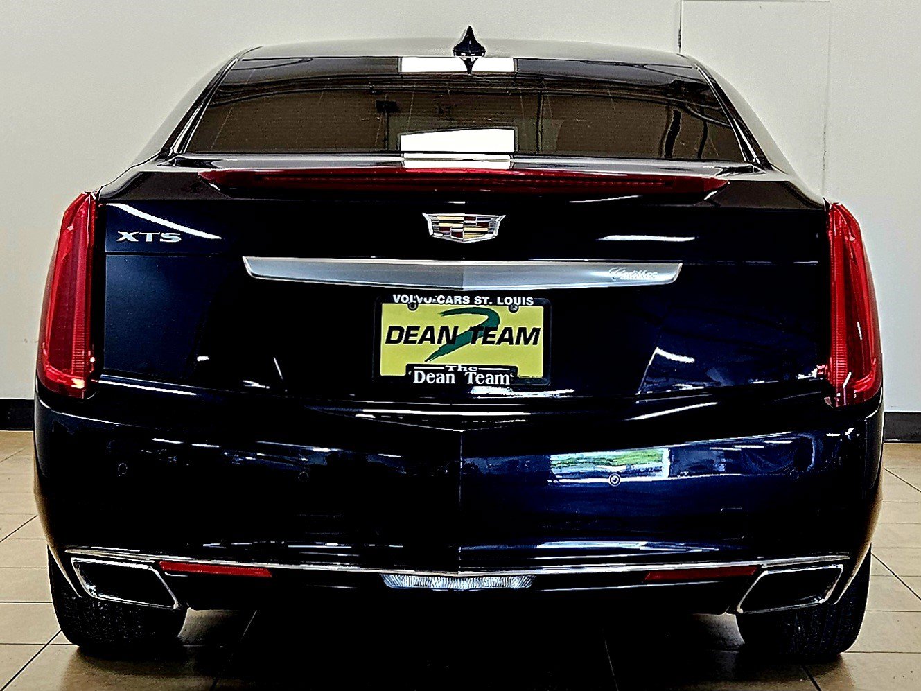 Used 2017 Cadillac XTS Luxury w/ Driver Awareness Package FWD image 7