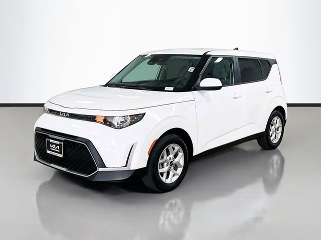 Certified 2025 Kia Soul LX image 31