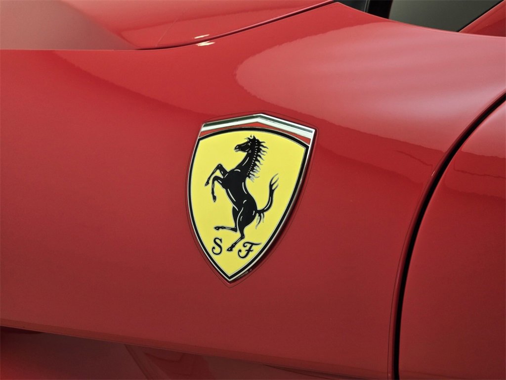 Used 2016 Ferrari F12 Berlinetta image 16
