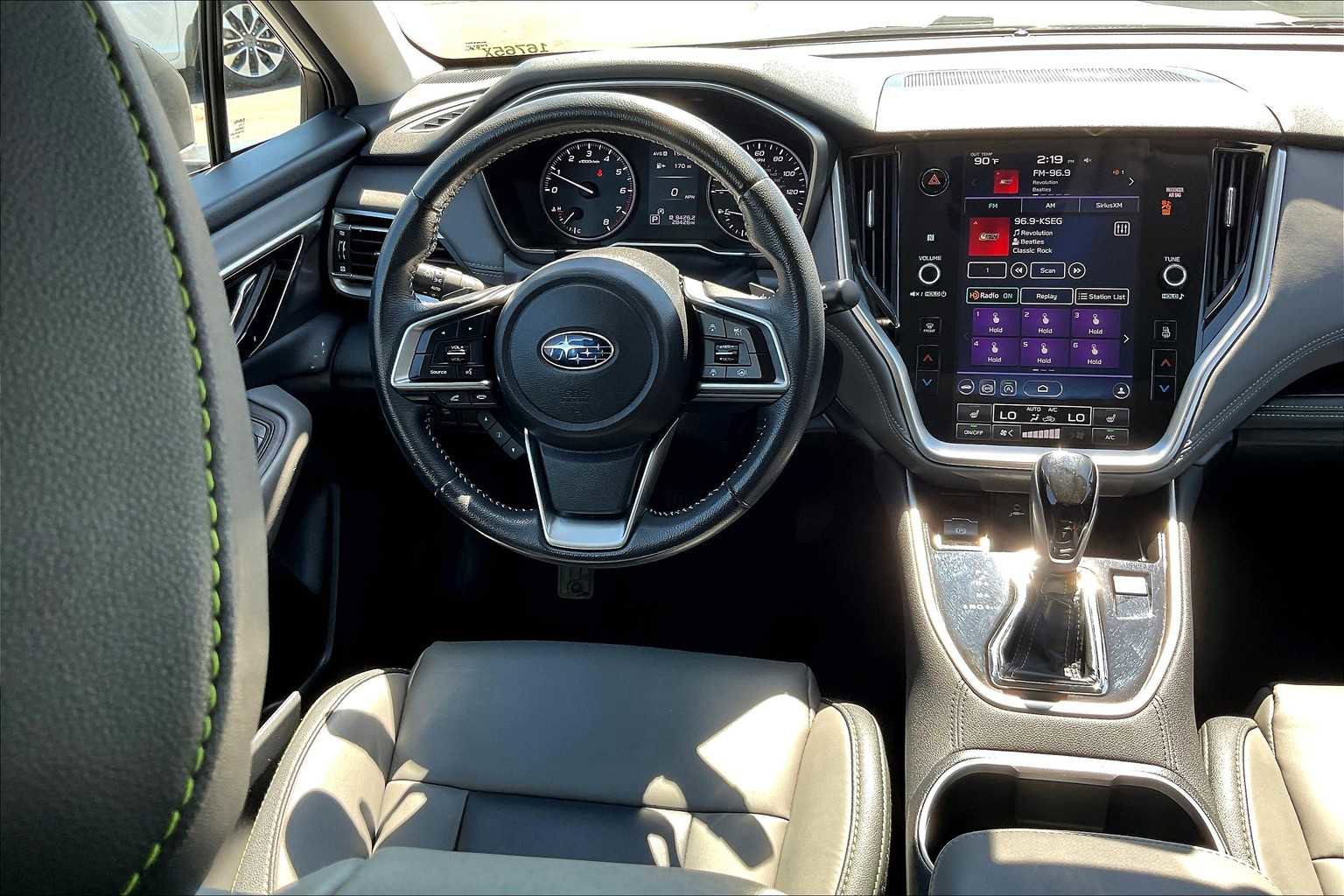 Used 2022 Subaru Outback Onyx Edition XT image 8