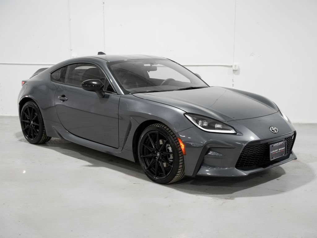 Used 2024 Toyota GR86 Premium image 8