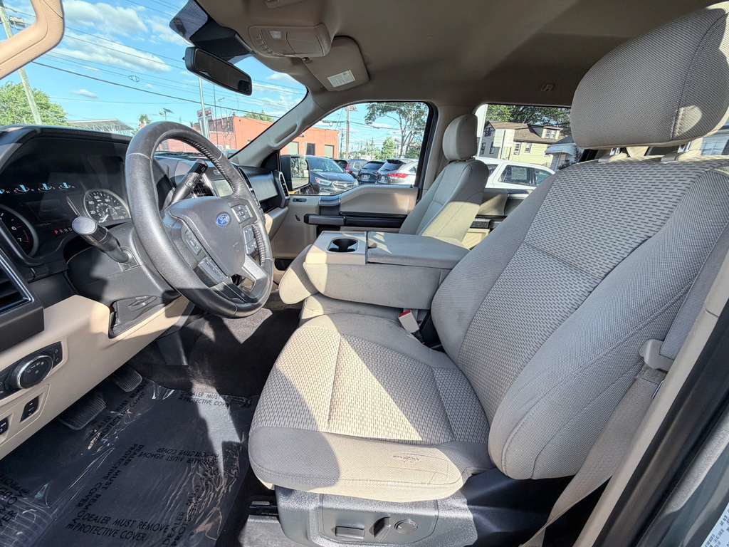 Used 2020 Ford F150 XLT w/ Equipment Group 302A Luxury AWD/4WD image 13