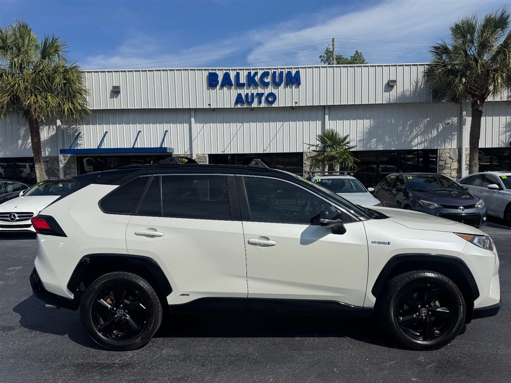 Used 2021 Toyota RAV4 XSE w/ XSE Grade Weather Package