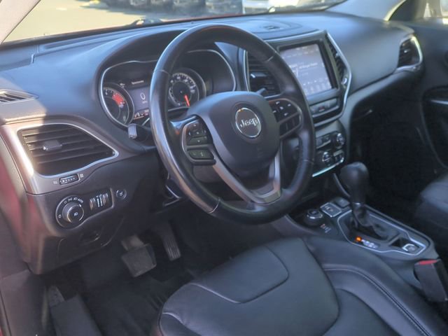 Used 2021 Jeep Cherokee Latitude Lux w/ Comfort/Convenience Group AWD/4WD image 29